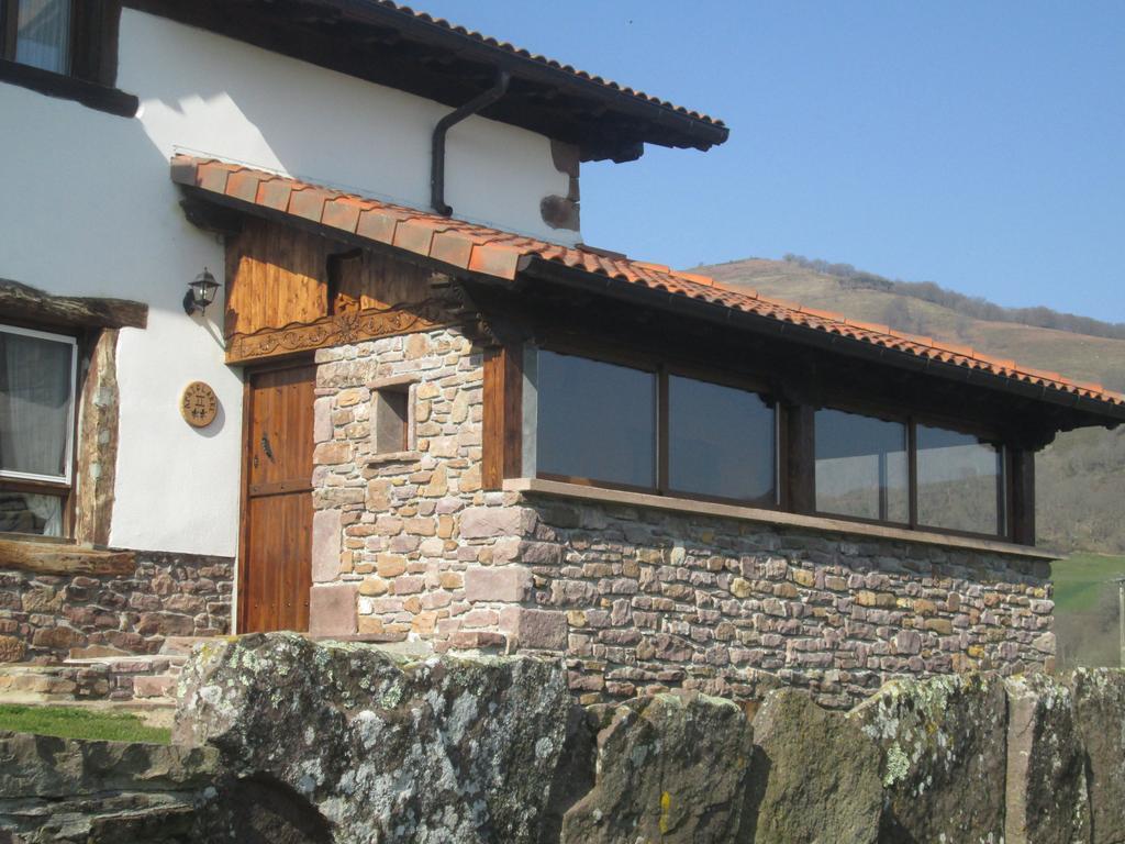 Apaiolarre Guest House Zuaztoy de Azpilcueta Bilik gambar